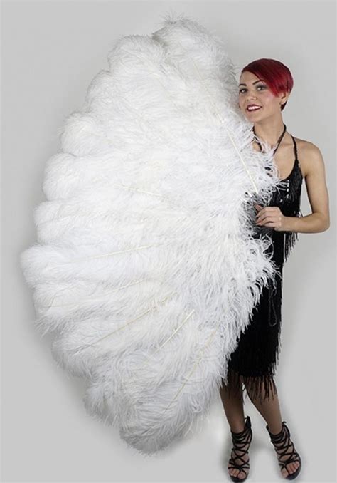 ostrich feather fan